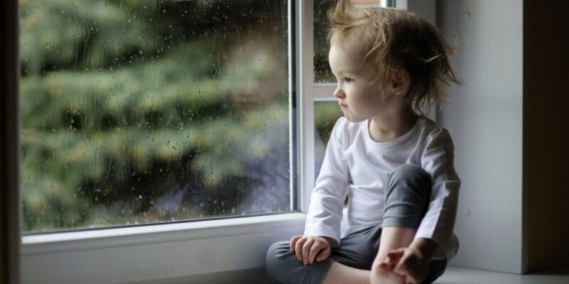 Consejos de seguridad infantil en ventanas - TermProtect - Las ventanas que  protegen tu familia